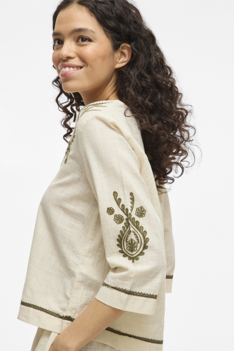 Vila vijosla v-neck 3/4 top